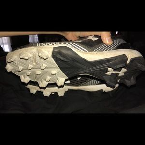 Softball cleats
